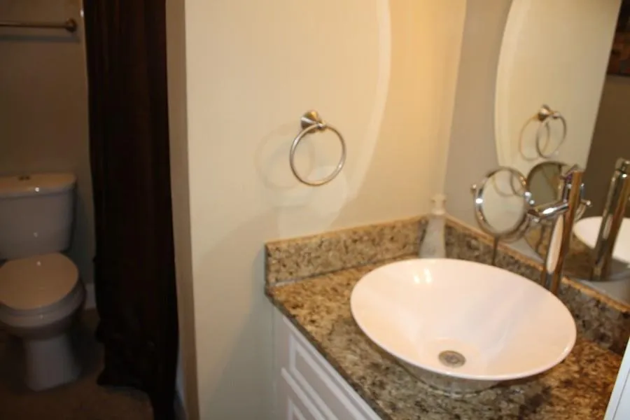6980 Roswell Road Unit H1, Atlanta, Georgia 30328, 3 Bedrooms Bedrooms, ,2 BathroomsBathrooms,Residential,Sold,6980 Roswell Road Unit H1,5696079