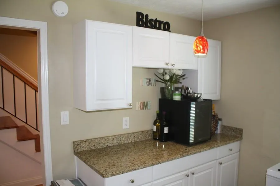 6980 Roswell Road Unit H1, Atlanta, Georgia 30328, 3 Bedrooms Bedrooms, ,2 BathroomsBathrooms,Residential,Sold,6980 Roswell Road Unit H1,5696079