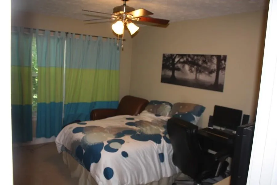 6980 Roswell Road Unit H1, Atlanta, Georgia 30328, 3 Bedrooms Bedrooms, ,2 BathroomsBathrooms,Residential,Sold,6980 Roswell Road Unit H1,5696079