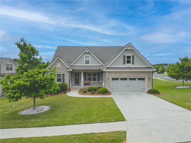 712 Fleeting Way, Monroe, Georgia 30655