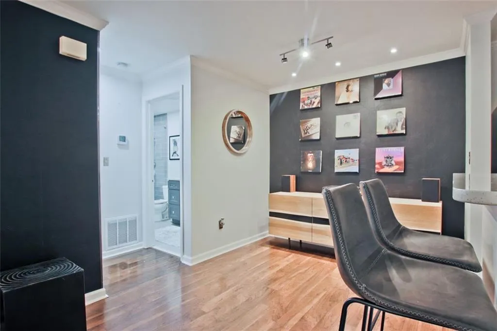 327 Granville Court, Atlanta, Georgia 30328, 1 Bedroom Bedrooms, ,1 BathroomBathrooms,Residential,Sold,327 Granville Court,7098687
