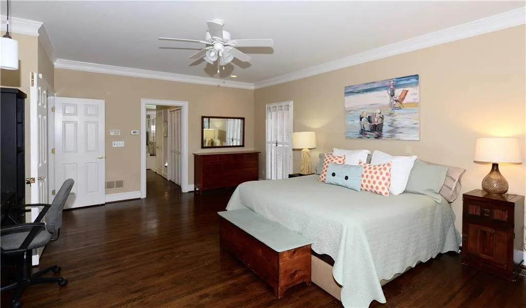 130 Belmont Trace Nw, Sandy Springs, Georgia 30328, 3 Bedrooms Bedrooms, ,2 BathroomsBathrooms,Residential,Sold,130 Belmont Trace Nw,5716629