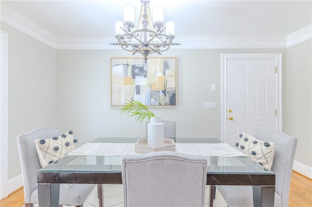 7680 Jett Ferry Road, Atlanta, Georgia 30350, 5 Bedrooms Bedrooms, ,3 BathroomsBathrooms,Residential,For Sale,7680 Jett Ferry Road,7669141