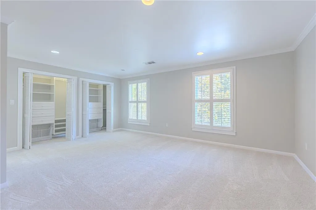 7680 Jett Ferry Road, Atlanta, Georgia 30350, 5 Bedrooms Bedrooms, ,3 BathroomsBathrooms,Residential,For Sale,7680 Jett Ferry Road,7669141