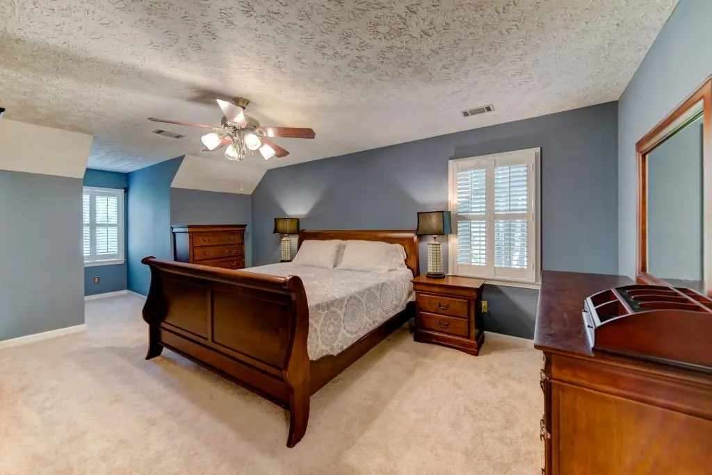 6985 Northgreen Drive Ne, Atlanta, Georgia 30328, 4 Bedrooms Bedrooms, ,4 BathroomsBathrooms,Residential,Sold,6985 Northgreen Drive Ne,5904450