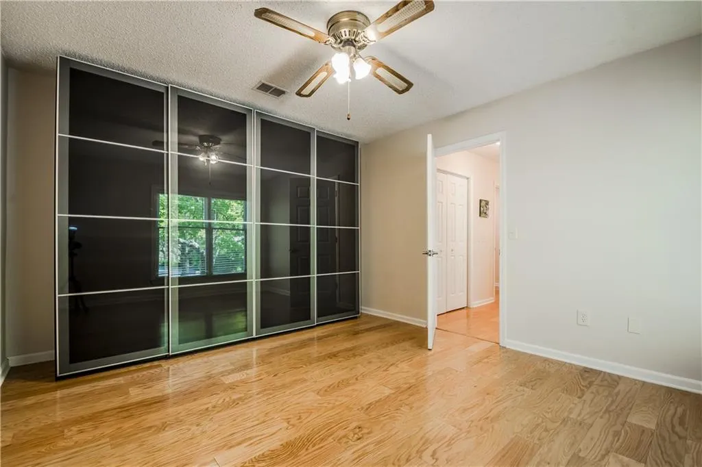 111 Abingdon Way, Sandy Springs, Georgia 30328, 2 Bedrooms Bedrooms, ,2 BathroomsBathrooms,Residential,Sold,111 Abingdon Way,5998765