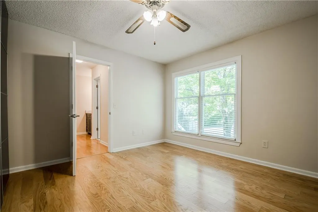 111 Abingdon Way, Sandy Springs, Georgia 30328, 2 Bedrooms Bedrooms, ,2 BathroomsBathrooms,Residential,Sold,111 Abingdon Way,5998765