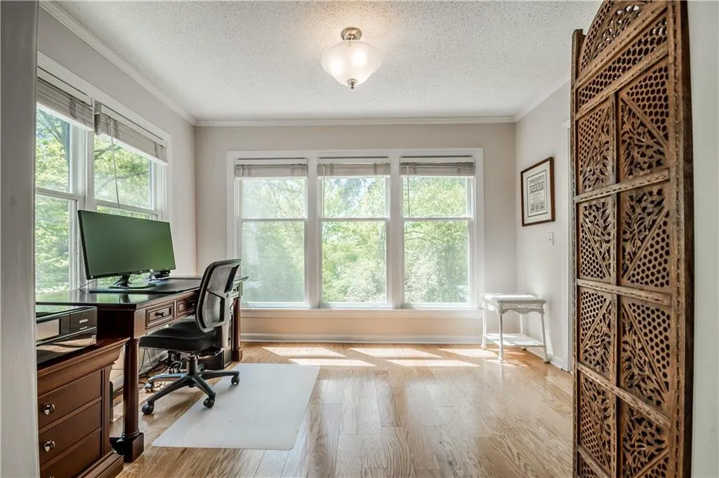 111 Abingdon Way, Sandy Springs, Georgia 30328, 2 Bedrooms Bedrooms, ,2 BathroomsBathrooms,Residential,Sold,111 Abingdon Way,5998765