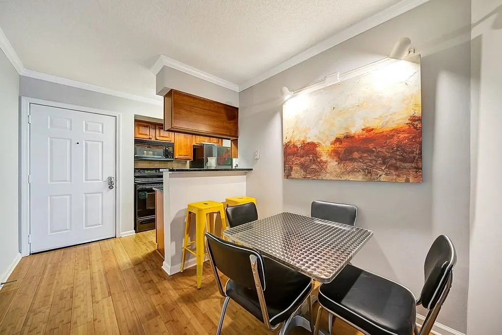 795 Hammond Drive Unit 1111, Sandy Springs, Georgia 30328, 1 Bedroom Bedrooms, ,1 BathroomBathrooms,Residential,Sold,795 Hammond Drive Unit 1111,6842346
