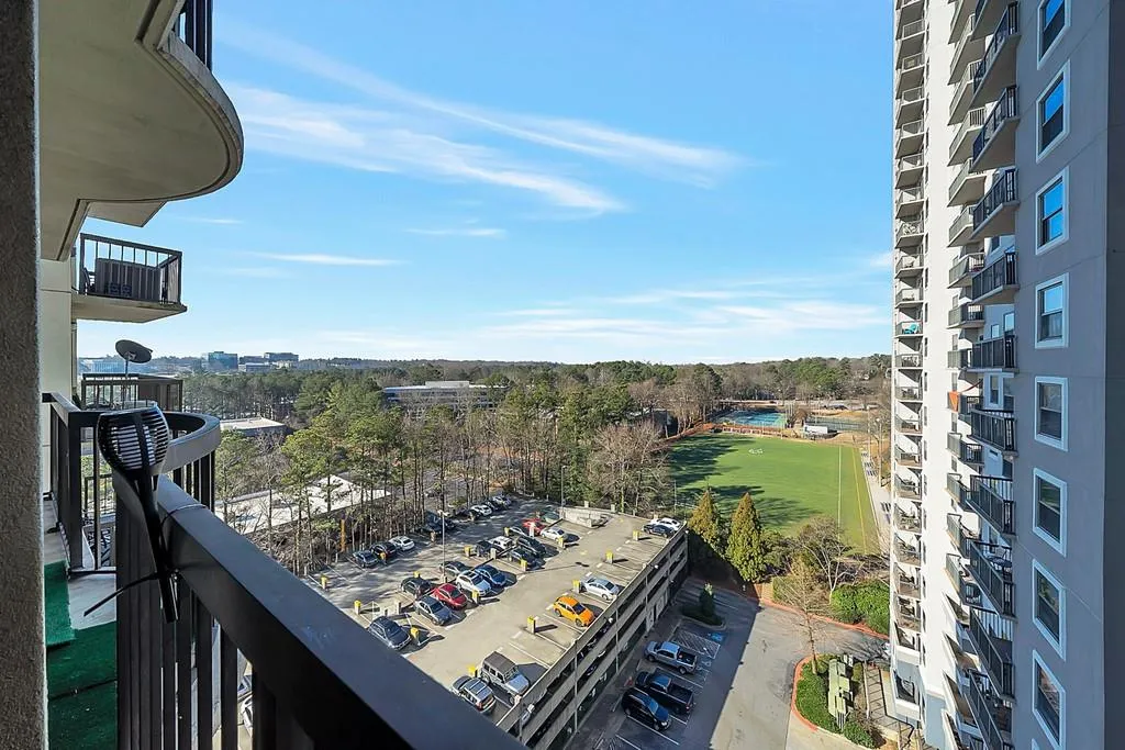 795 Hammond Drive Unit 1111, Sandy Springs, Georgia 30328, 1 Bedroom Bedrooms, ,1 BathroomBathrooms,Residential,Sold,795 Hammond Drive Unit 1111,6842346