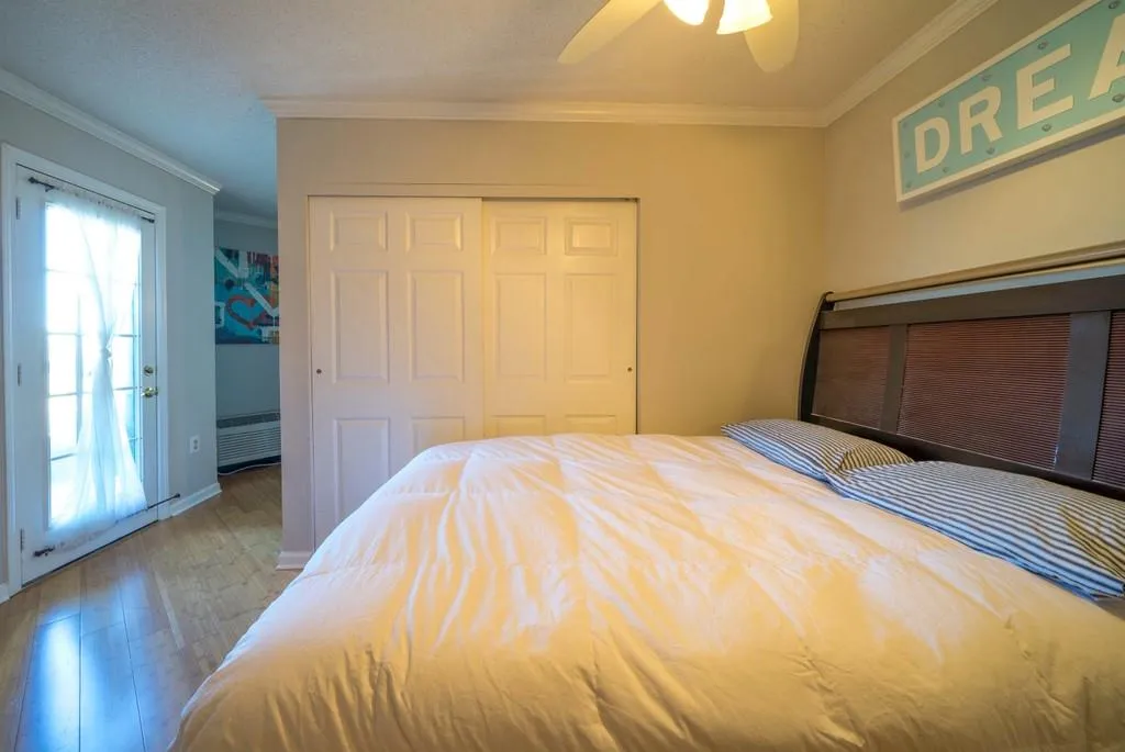 795 Hammond Drive Unit 1111, Sandy Springs, Georgia 30328, 1 Bedroom Bedrooms, ,1 BathroomBathrooms,Residential,Sold,795 Hammond Drive Unit 1111,6842346