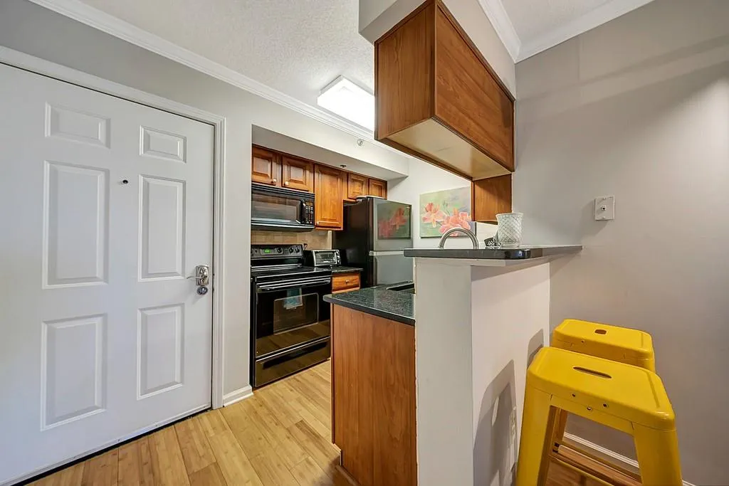 795 Hammond Drive Unit 1111, Sandy Springs, Georgia 30328, 1 Bedroom Bedrooms, ,1 BathroomBathrooms,Residential,Sold,795 Hammond Drive Unit 1111,6842346