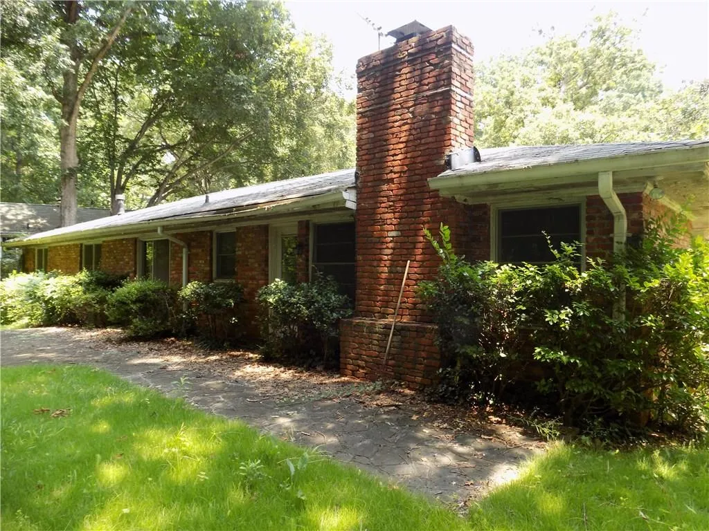 3525 Old Ivy Lane Ne, Atlanta, Georgia 30342, 3 Bedrooms Bedrooms, ,3 BathroomsBathrooms,Residential,Sold,3525 Old Ivy Lane Ne,5886209