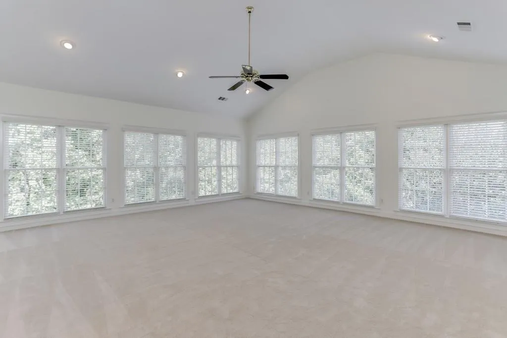 345 W Berwicke Common, Sandy Springs, Georgia 30342, 5 Bedrooms Bedrooms, ,4 BathroomsBathrooms,Residential,Sold,345 W Berwicke Common,6518636