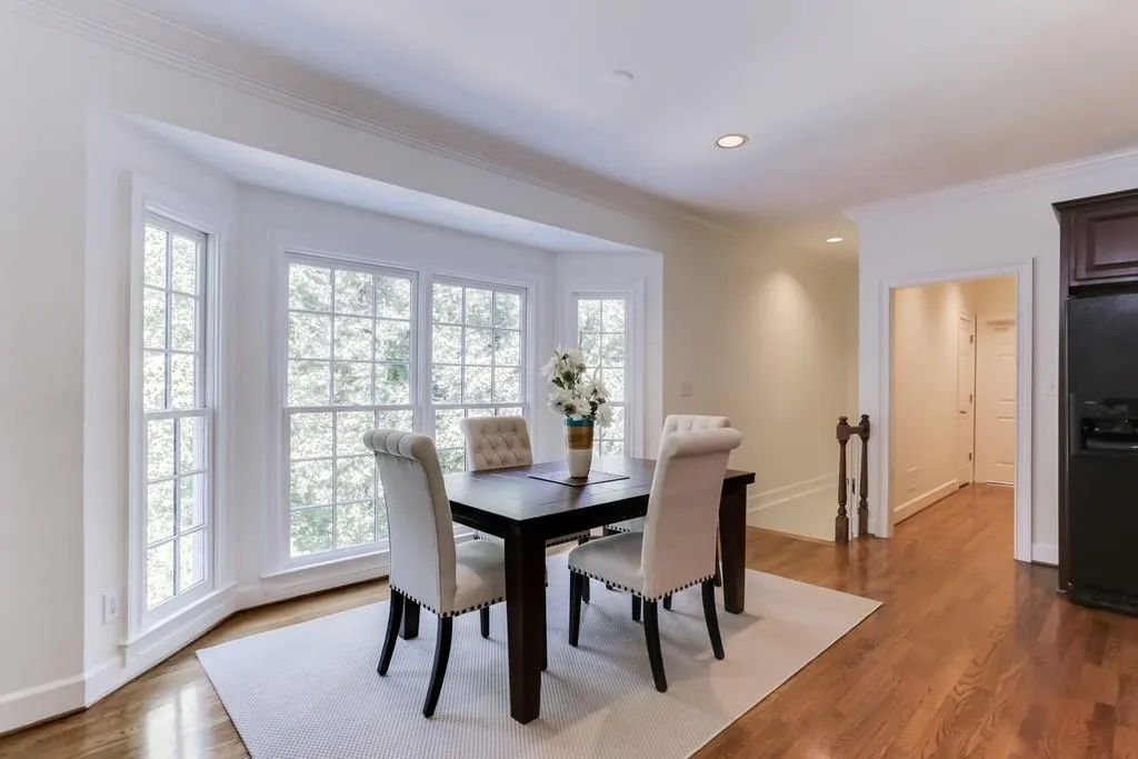 345 W Berwicke Common, Sandy Springs, Georgia 30342, 5 Bedrooms Bedrooms, ,4 BathroomsBathrooms,Residential,Sold,345 W Berwicke Common,6518636