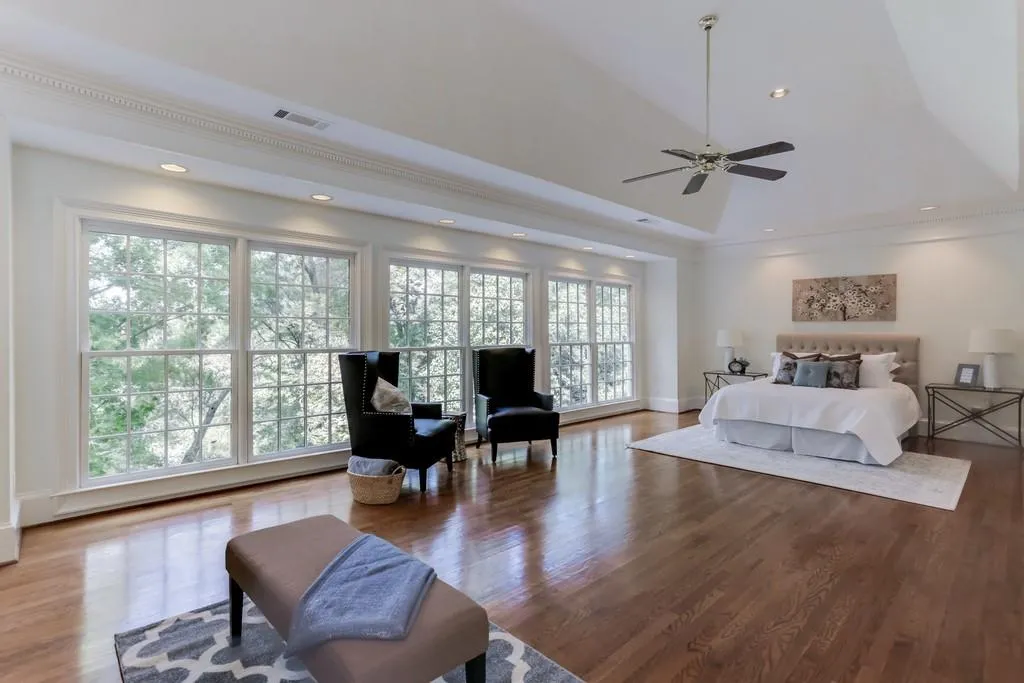 345 W Berwicke Common, Sandy Springs, Georgia 30342, 5 Bedrooms Bedrooms, ,4 BathroomsBathrooms,Residential,Sold,345 W Berwicke Common,6518636