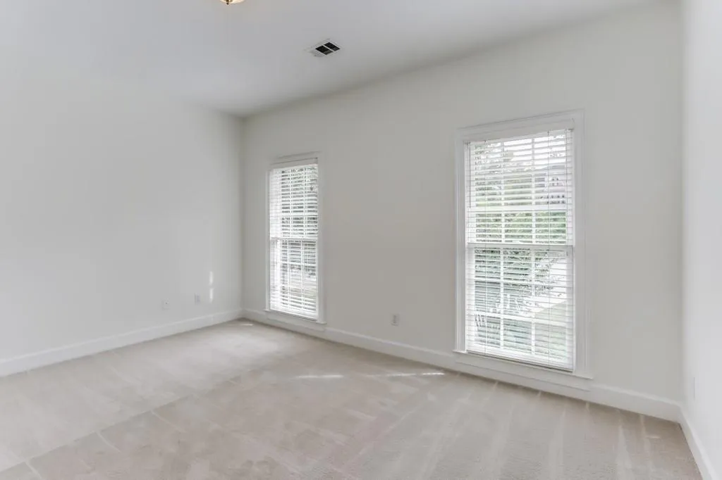 345 W Berwicke Common, Sandy Springs, Georgia 30342, 5 Bedrooms Bedrooms, ,4 BathroomsBathrooms,Residential,Sold,345 W Berwicke Common,6518636