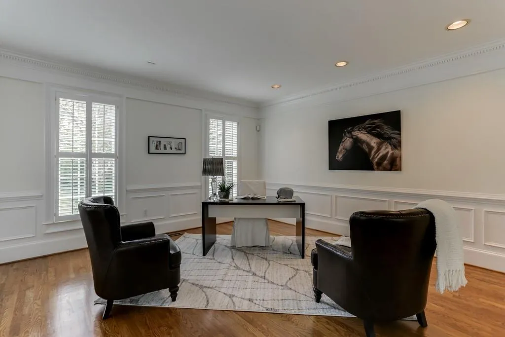 345 W Berwicke Common, Sandy Springs, Georgia 30342, 5 Bedrooms Bedrooms, ,4 BathroomsBathrooms,Residential,Sold,345 W Berwicke Common,6518636
