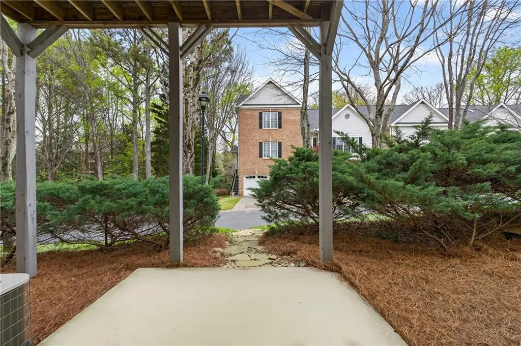 5492 Glenridge Drive Unit 580, Sandy Springs, Georgia 30342, 4 Bedrooms Bedrooms, ,3 BathroomsBathrooms,Residential,For Sale,5492 Glenridge Drive Unit 580,7740522