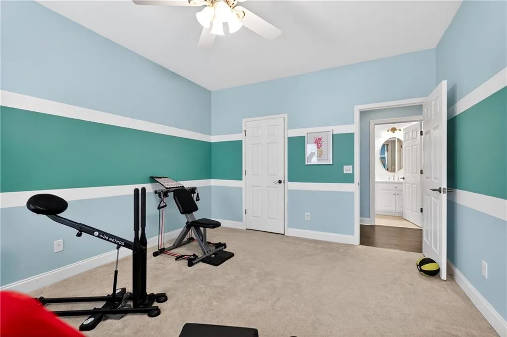 5492 Glenridge Drive Unit 580, Sandy Springs, Georgia 30342, 4 Bedrooms Bedrooms, ,3 BathroomsBathrooms,Residential,For Sale,5492 Glenridge Drive Unit 580,7740522