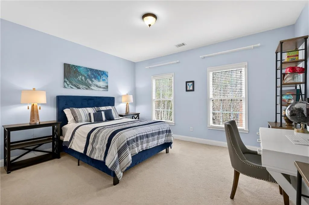 5492 Glenridge Drive Unit 580, Sandy Springs, Georgia 30342, 4 Bedrooms Bedrooms, ,3 BathroomsBathrooms,Residential,For Sale,5492 Glenridge Drive Unit 580,7740522