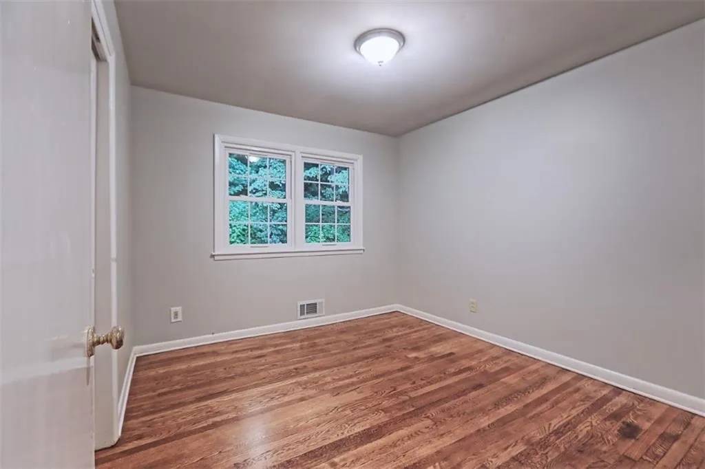 330 Brook Drive, Sandy Springs, Georgia 30328, 3 Bedrooms Bedrooms, ,2 BathroomsBathrooms,Residential,Sold,330 Brook Drive,6746823 330 Brook Drive, Sandy Springs, Georgia 30328, 3 Bedrooms Bedrooms, ,2 BathroomsBathrooms,Residential,Sold,330 Brook Drive,6746823