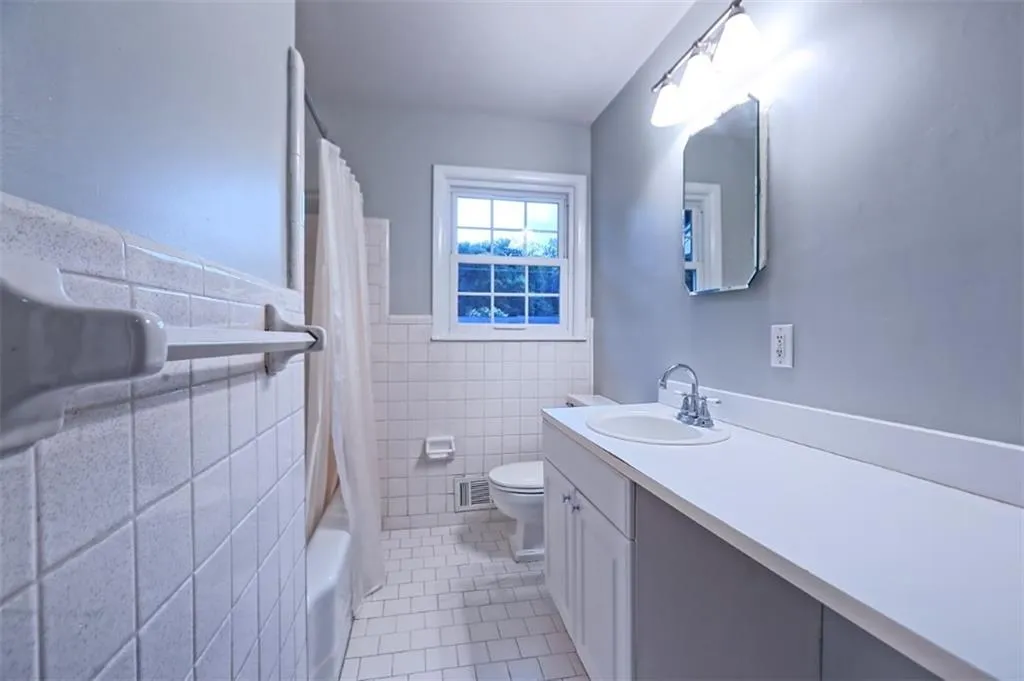 330 Brook Drive, Sandy Springs, Georgia 30328, 3 Bedrooms Bedrooms, ,2 BathroomsBathrooms,Residential,Sold,330 Brook Drive,6746823 330 Brook Drive, Sandy Springs, Georgia 30328, 3 Bedrooms Bedrooms, ,2 BathroomsBathrooms,Residential,Sold,330 Brook Drive,6746823