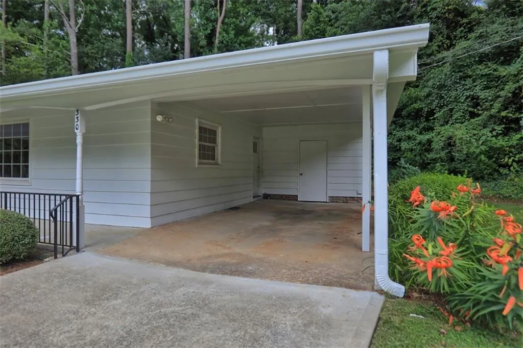 330 Brook Drive, Sandy Springs, Georgia 30328, 3 Bedrooms Bedrooms, ,2 BathroomsBathrooms,Residential,Sold,330 Brook Drive,6746823 330 Brook Drive, Sandy Springs, Georgia 30328, 3 Bedrooms Bedrooms, ,2 BathroomsBathrooms,Residential,Sold,330 Brook Drive,6746823