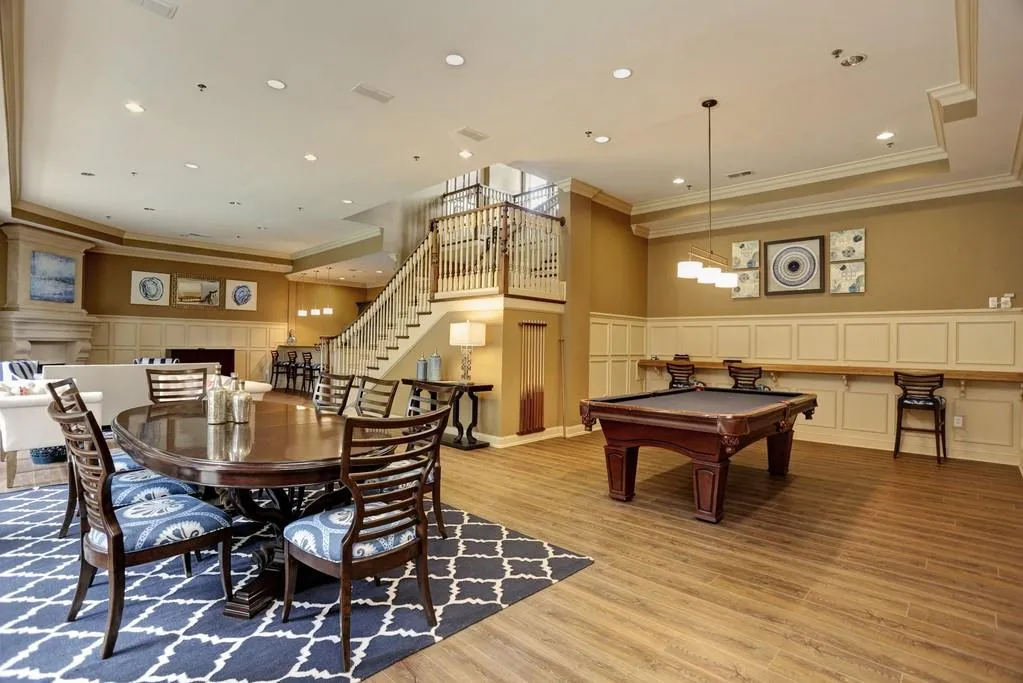 1128 Glenridge Place, Sandy Springs, Georgia 30342, 1 Bedroom Bedrooms, ,1 BathroomBathrooms,Residential,Sold,1128 Glenridge Place,6707649
