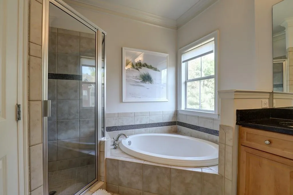 1128 Glenridge Place, Sandy Springs, Georgia 30342, 1 Bedroom Bedrooms, ,1 BathroomBathrooms,Residential,Sold,1128 Glenridge Place,6707649