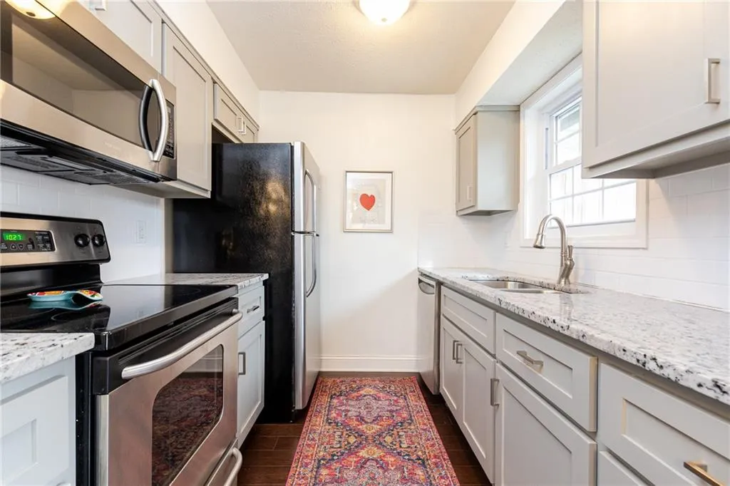 6707 Park Avenue Unit 7, Sandy Springs, Georgia 30342, 2 Bedrooms Bedrooms, ,1 BathroomBathrooms,Residential,Sold,6707 Park Avenue Unit 7,6828749