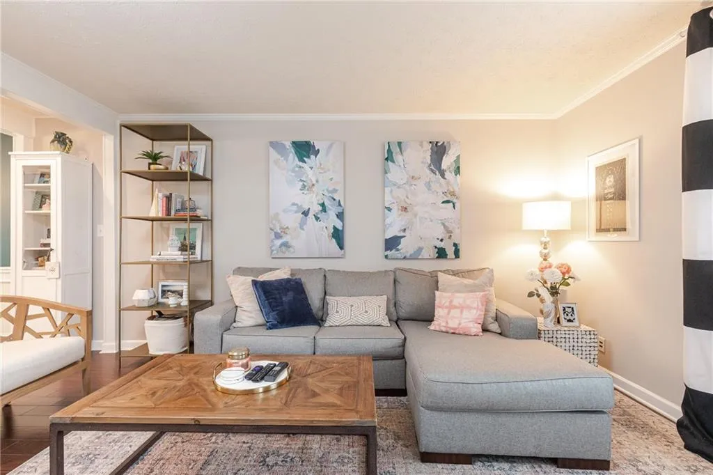 6707 Park Avenue Unit 7, Sandy Springs, Georgia 30342, 2 Bedrooms Bedrooms, ,1 BathroomBathrooms,Residential,Sold,6707 Park Avenue Unit 7,6828749
