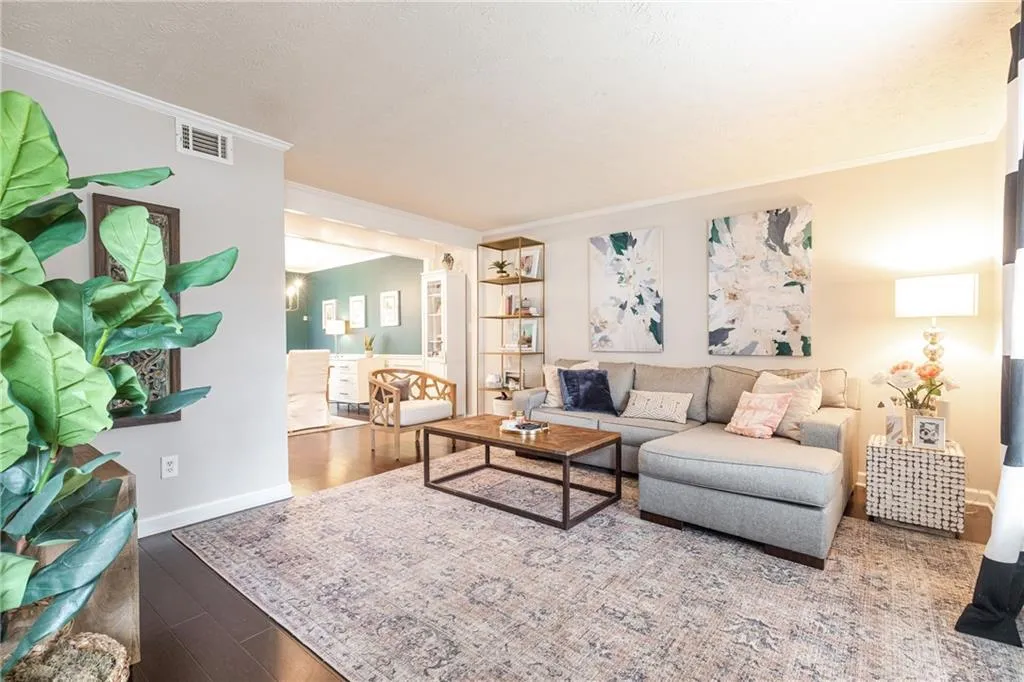 6707 Park Avenue Unit 7, Sandy Springs, Georgia 30342, 2 Bedrooms Bedrooms, ,1 BathroomBathrooms,Residential,Sold,6707 Park Avenue Unit 7,6828749
