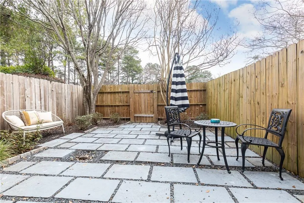 6707 Park Avenue Unit 7, Sandy Springs, Georgia 30342, 2 Bedrooms Bedrooms, ,1 BathroomBathrooms,Residential,Sold,6707 Park Avenue Unit 7,6828749