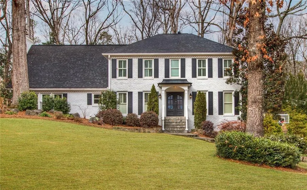 160 Overton Drive, Atlanta, Georgia 30342, 4 Bedrooms Bedrooms, ,2 BathroomsBathrooms,Residential,Sold,160 Overton Drive,6827755
