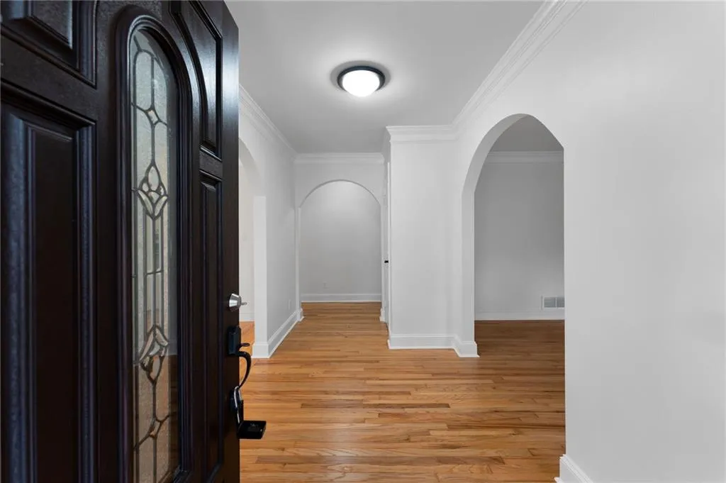 620 Spalding Drive, Sandy Springs, Georgia 30328, 3 Bedrooms Bedrooms, ,2 BathroomsBathrooms,Residential,For Sale,620 Spalding Drive,7679295