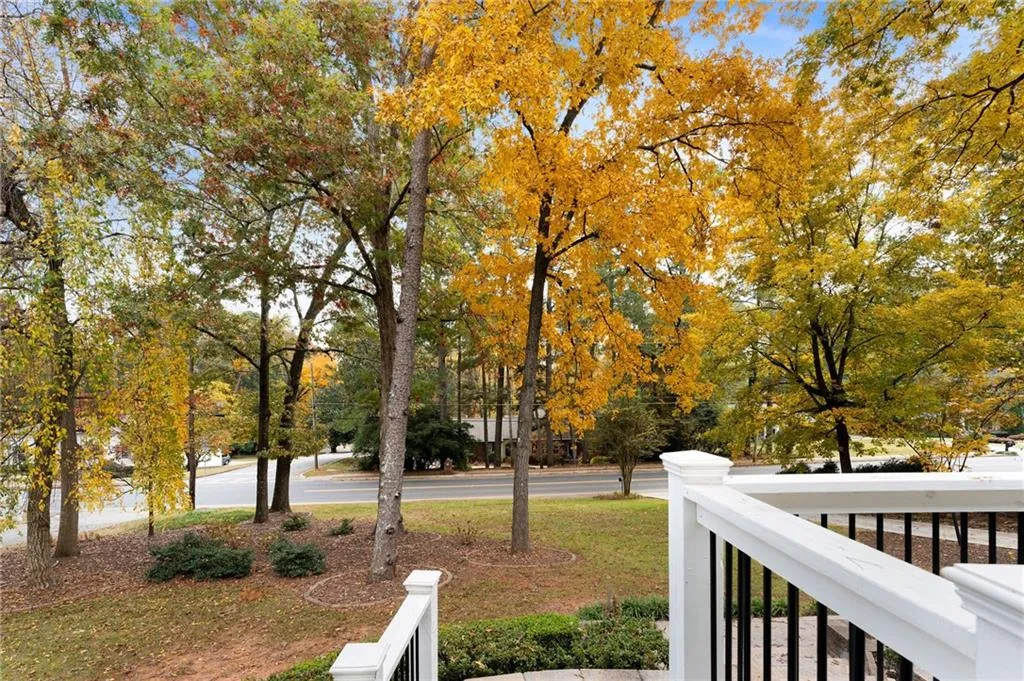 620 Spalding Drive, Sandy Springs, Georgia 30328, 3 Bedrooms Bedrooms, ,2 BathroomsBathrooms,Residential,For Sale,620 Spalding Drive,7679295