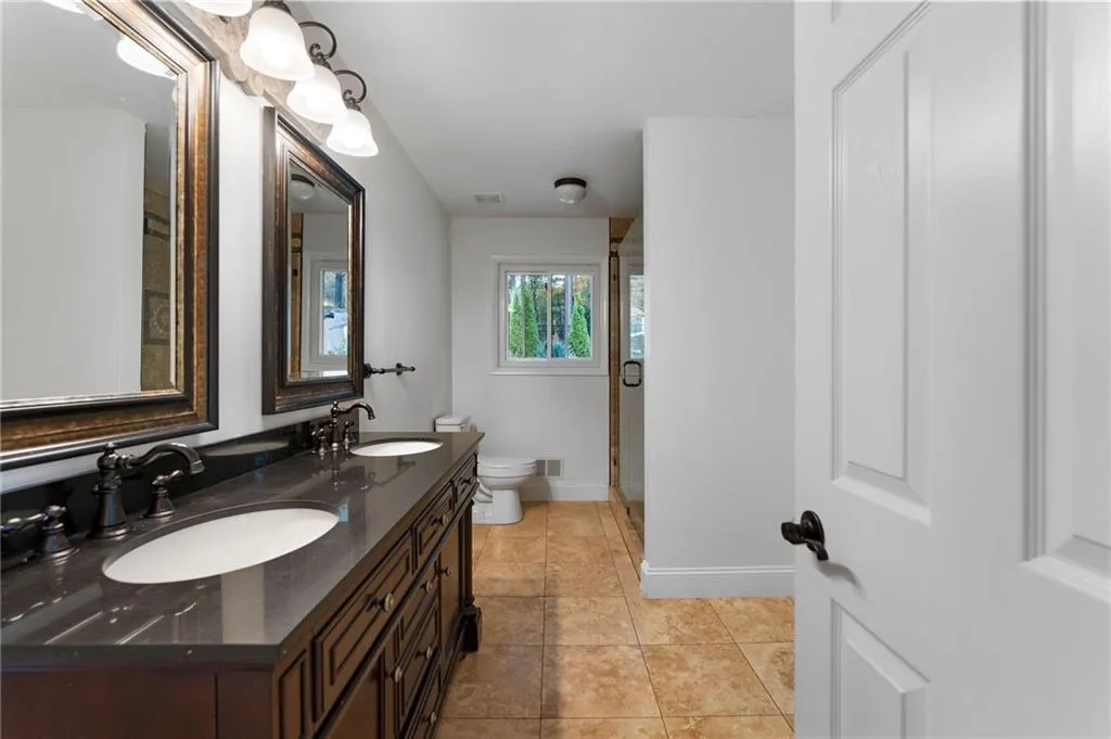 620 Spalding Drive, Sandy Springs, Georgia 30328, 3 Bedrooms Bedrooms, ,2 BathroomsBathrooms,Residential,For Sale,620 Spalding Drive,7679295