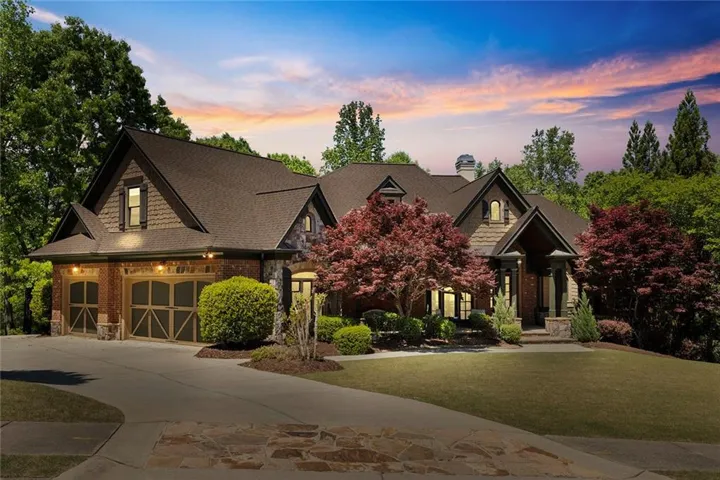 5623 Brendlynn Drive, Suwanee, Georgia 30024