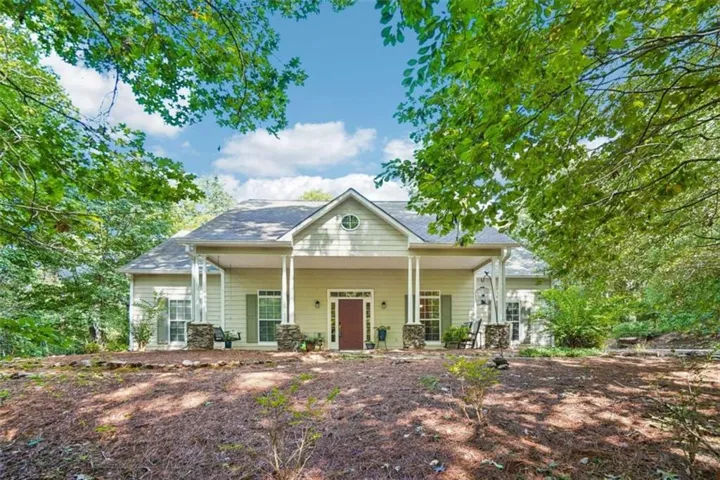 119 Pebble Creek Lane, Alto, Georgia 30510