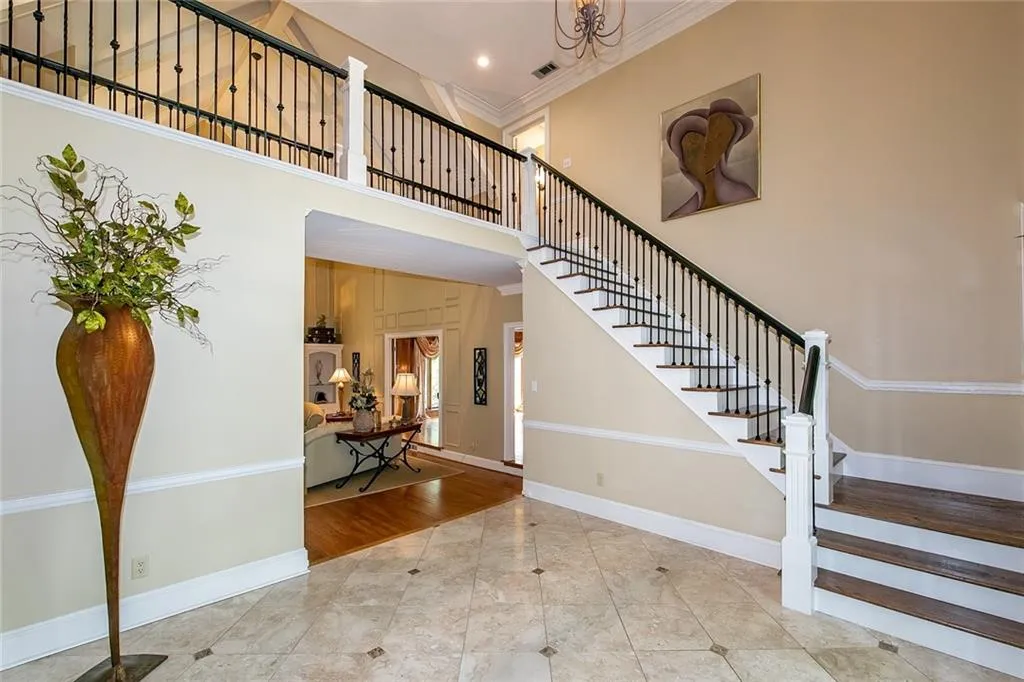 5815 Heards Forest Drive, Sandy Springs, Georgia 30328, 6 Bedrooms Bedrooms, ,4 BathroomsBathrooms,Residential,Sold,5815 Heards Forest Drive,6940303