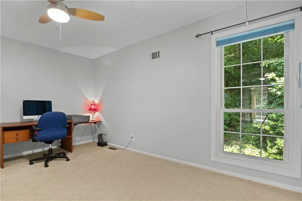 5390 Chemin De Vie, Atlanta, Georgia 30342, 2 Bedrooms Bedrooms, ,2 BathroomsBathrooms,Residential,Sold,5390 Chemin De Vie,6922084