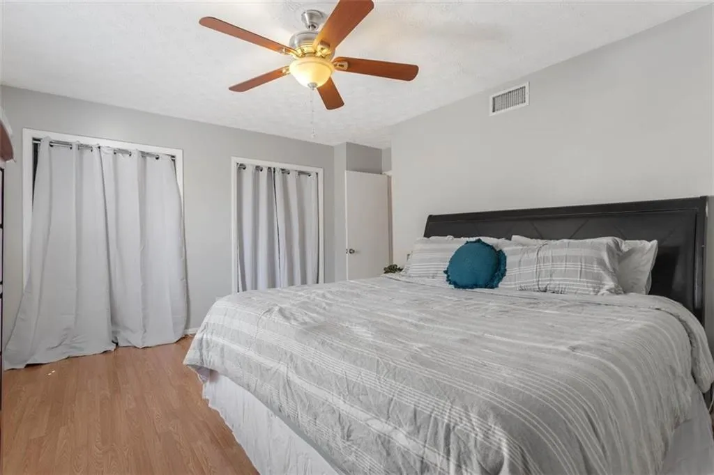 6700 Roswell Road Unit 23f, Atlanta, Georgia 30328, 2 Bedrooms Bedrooms, ,1 BathroomBathrooms,Residential,Sold,6700 Roswell Road Unit 23f,6850258