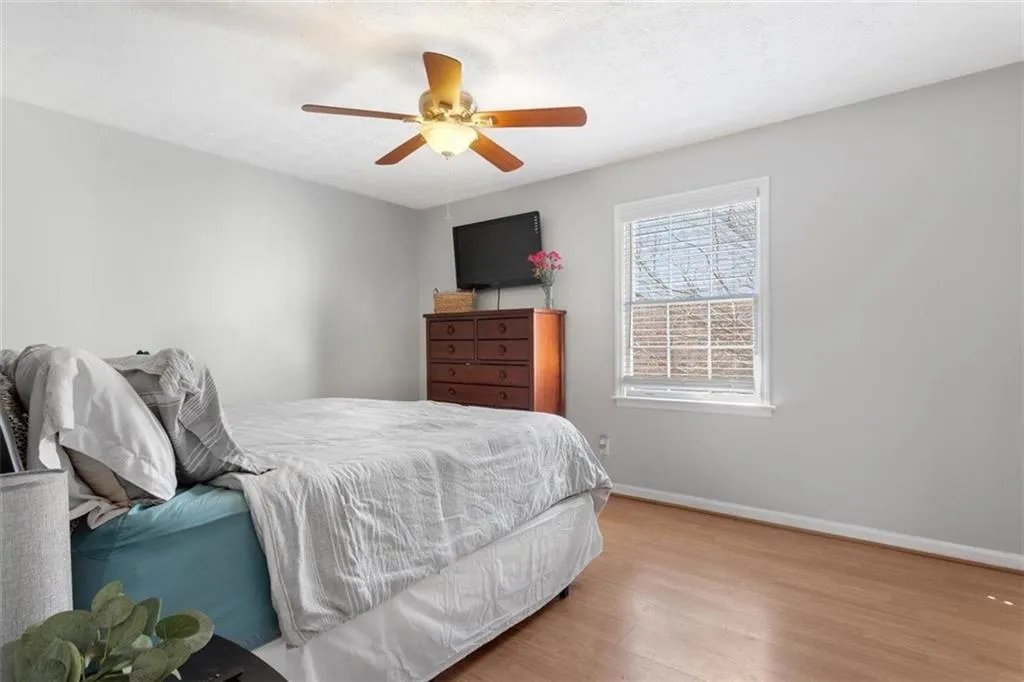 6700 Roswell Road Unit 23f, Atlanta, Georgia 30328, 2 Bedrooms Bedrooms, ,1 BathroomBathrooms,Residential,Sold,6700 Roswell Road Unit 23f,6850258