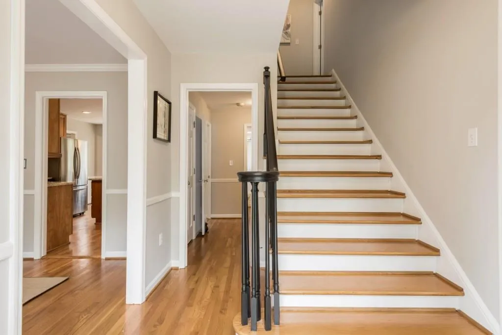 245 River Springs Drive, Sandy Springs, Georgia 30328, 5 Bedrooms Bedrooms, ,3 BathroomsBathrooms,Residential,Sold,245 River Springs Drive,5993645