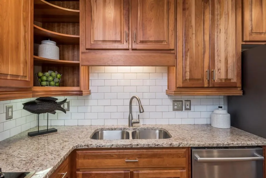 245 River Springs Drive, Sandy Springs, Georgia 30328, 5 Bedrooms Bedrooms, ,3 BathroomsBathrooms,Residential,Sold,245 River Springs Drive,5993645