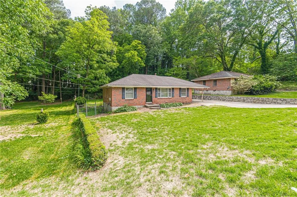 1563 Dresden Drive NE, Brookhaven, Georgia 30319, 3 Bedrooms Bedrooms, 0 ,1 BathroomBathrooms,Residential,For Sale,1563 Dresden Drive NE,7217548