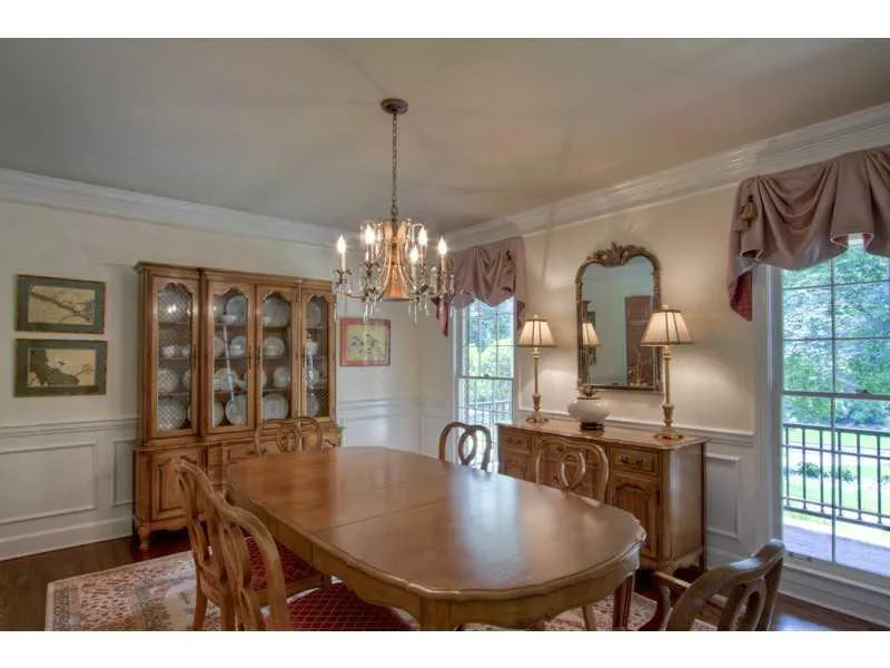 1590 Bakers Glen Drive, Atlanta, Georgia 30350, 5 Bedrooms Bedrooms, ,4 BathroomsBathrooms,Residential,Sold,1590 Bakers Glen Drive,5177312