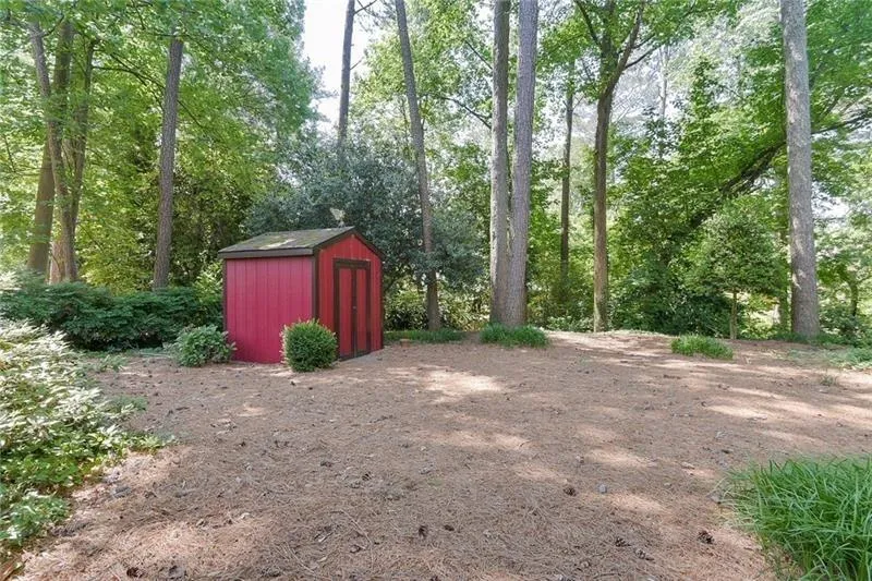 670 Carriage Drive, Atlanta, Georgia 30328, 2 Bedrooms Bedrooms, ,2 BathroomsBathrooms,Residential,Sold,670 Carriage Drive,6553979