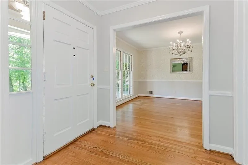 670 Carriage Drive, Atlanta, Georgia 30328, 2 Bedrooms Bedrooms, ,2 BathroomsBathrooms,Residential,Sold,670 Carriage Drive,6553979